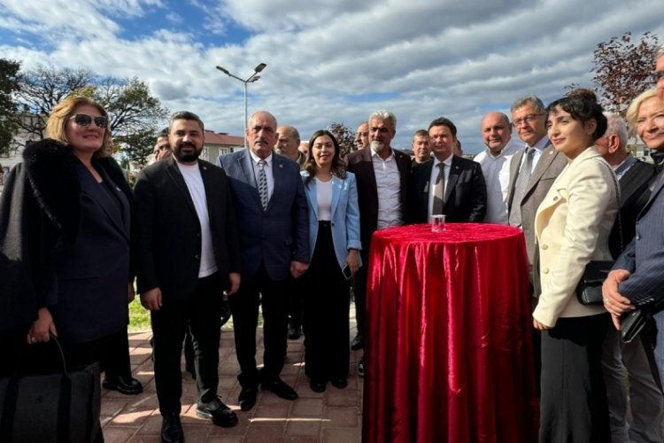 Bursa’da İsmet Paşa Parkı açıldı