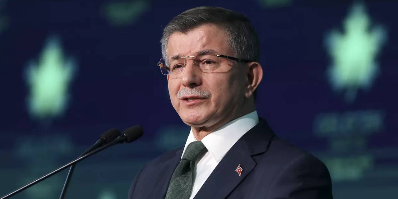 Ahmet Davutoğlu’ndan kayyum çıkışı