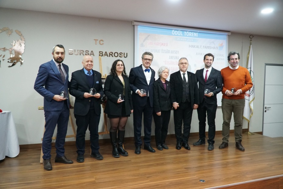 Bursa Barosu Makale ve Şiir yarışmalarının ödülleri sahiplerini buldu