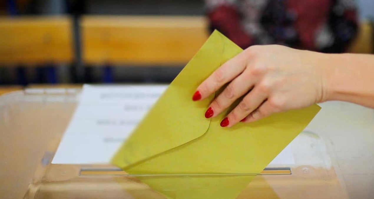 Son ankete göre muhalefetin 2 adayı da seçimi kazanıyor