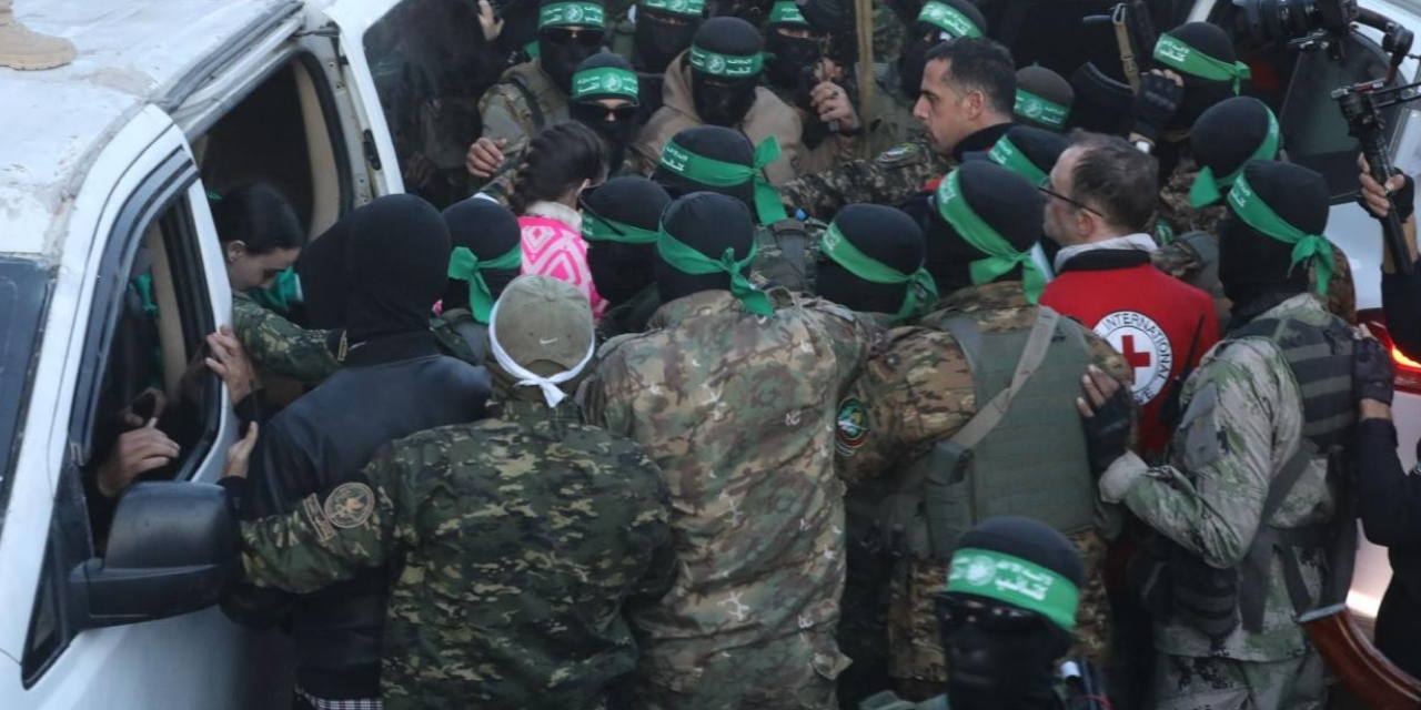 Hamas 4 İsrailli esiri serbest bırakılacak