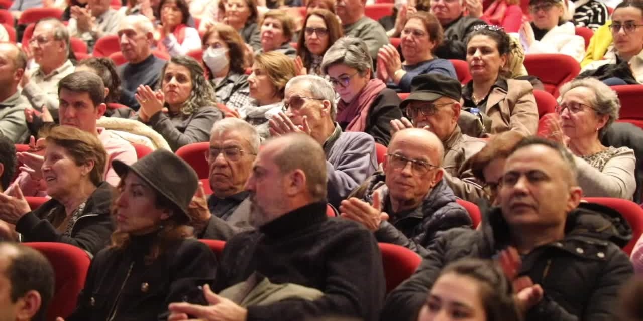 Uğur Mumcu’yu sevdiği şarkılarla anıldı