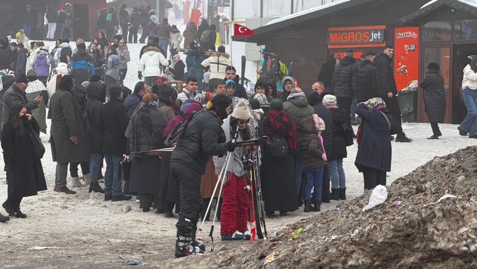 Uludağ’ın zirvesine turist akını